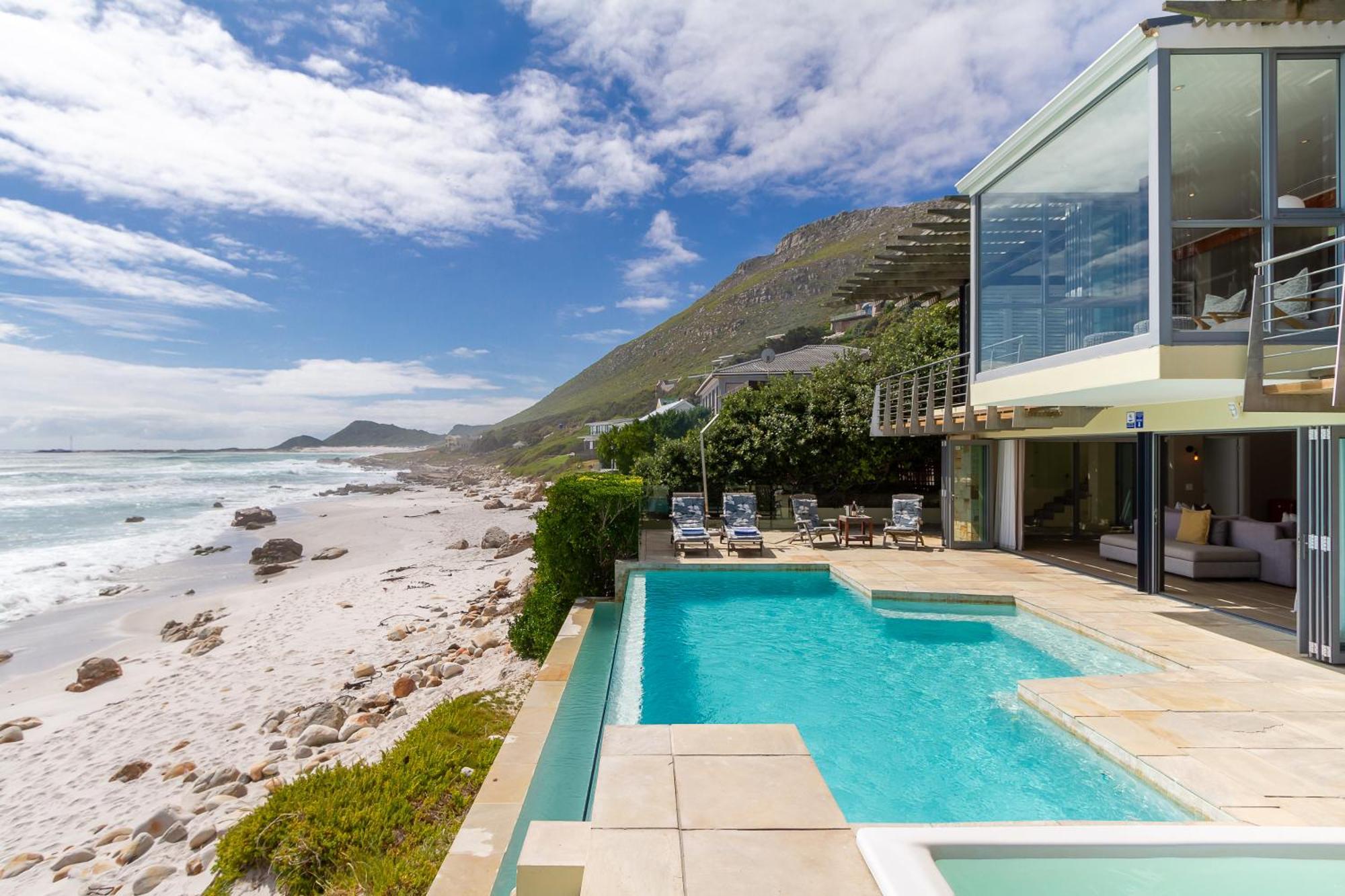 Villa Misty Cliffs Scarborough Exteriör bild