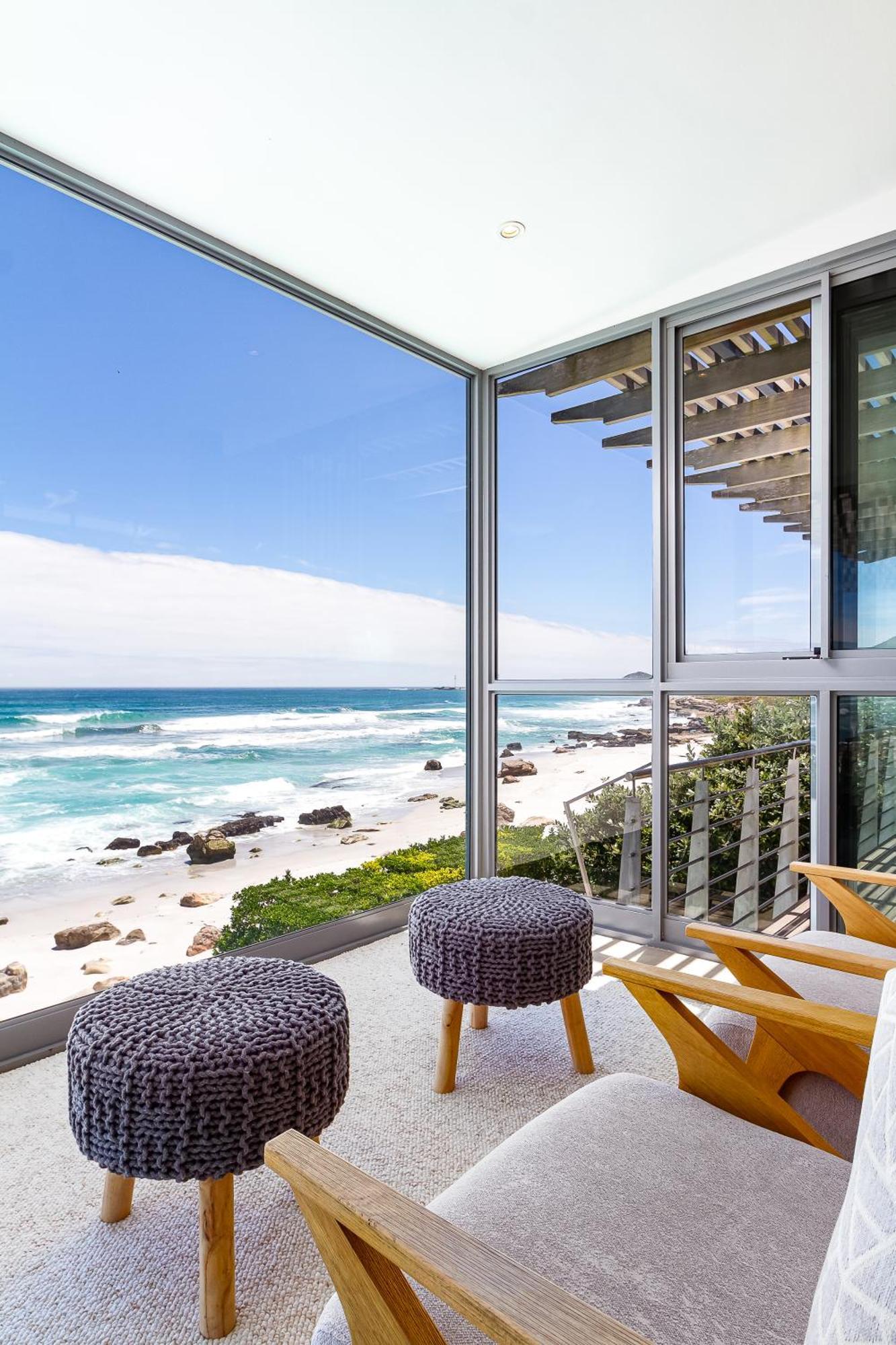 Villa Misty Cliffs Scarborough Exteriör bild