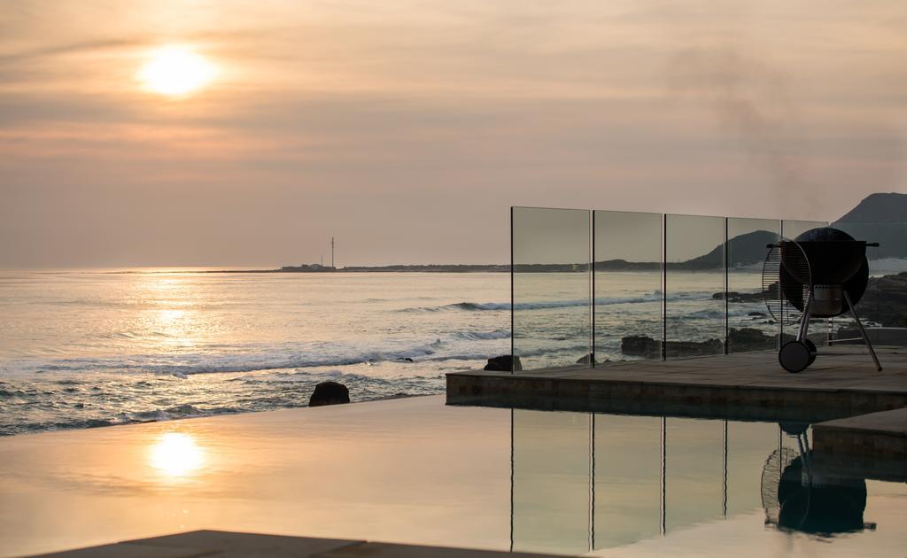 Villa Misty Cliffs Scarborough Exteriör bild